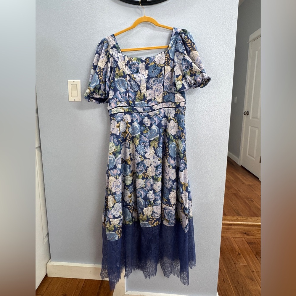 Rachel Parcell Floral Blue Robe - Picture 4 of 15